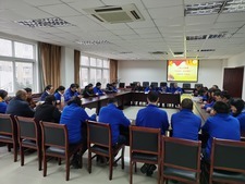 不忘初心，牢記使命總結(jié)會(huì)1